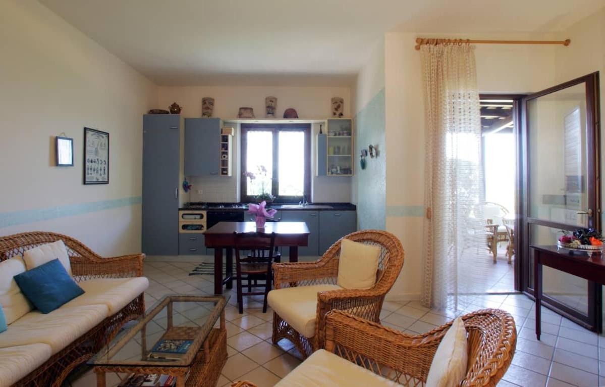 קוסטונאצ'י Villa Levante Vista Mare Cornino מראה חיצוני תמונה