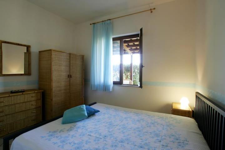 קוסטונאצ'י Villa Levante Vista Mare Cornino מראה חיצוני תמונה